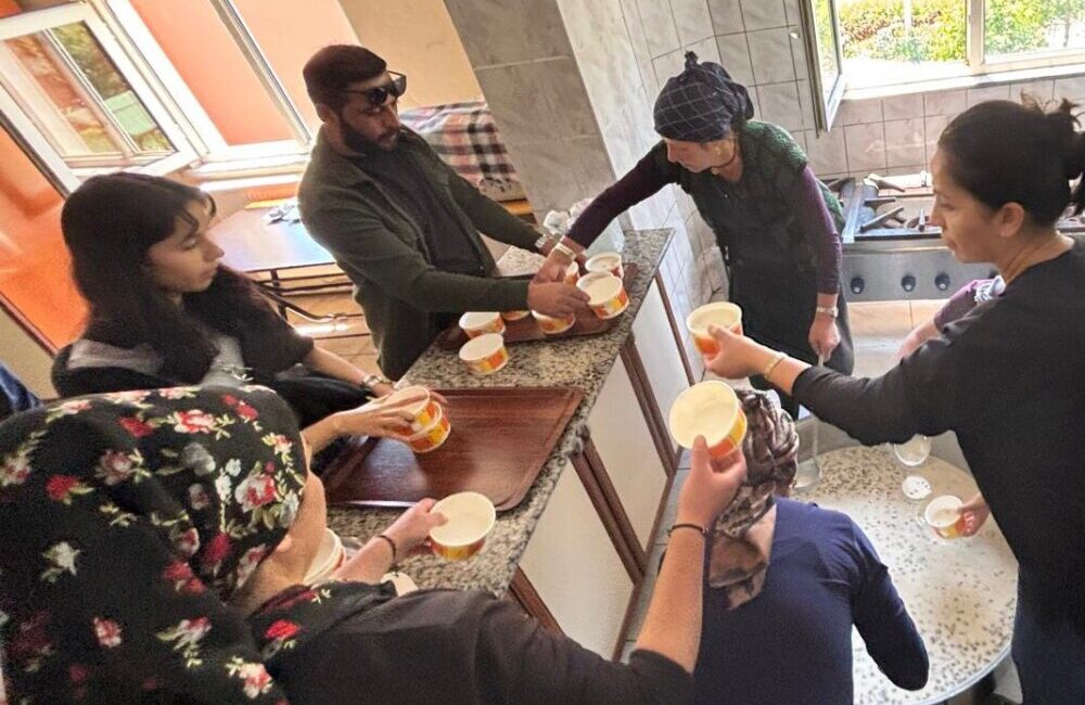 ULAGARIN ETEĞİNDE AŞURE!