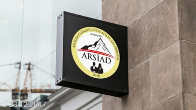 ARSİAD: Ara eleman sıkıntısını 12 yıllık eğitim sistemi değil, İŞ-KUR’UN BANKAMATİK ELEMANLARI YARATIYOR!