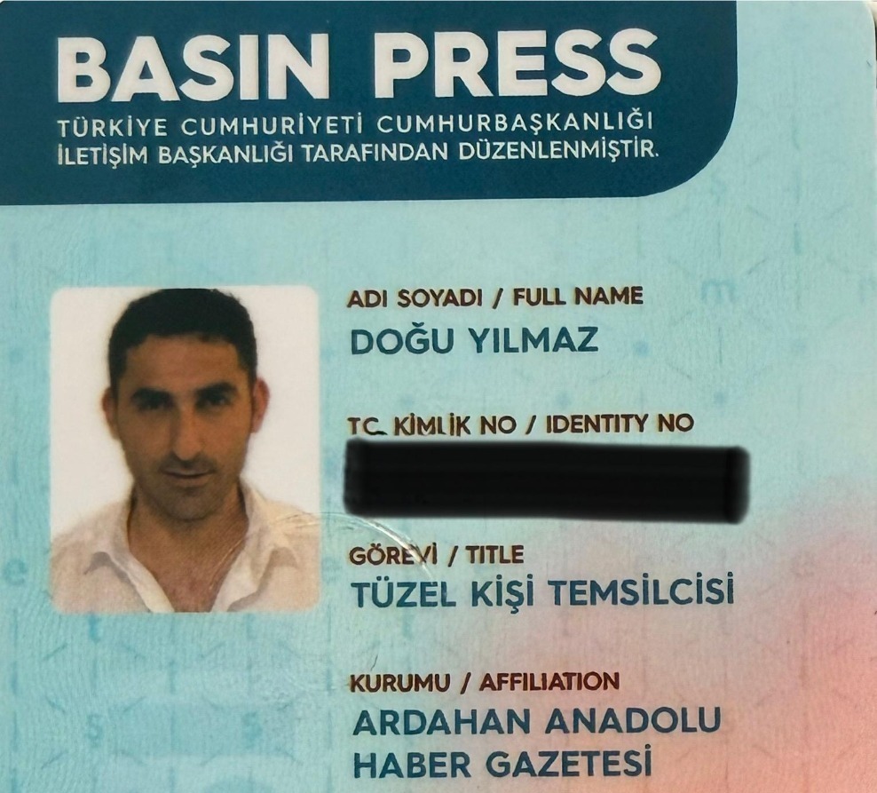 İLETİŞİM BAŞKANI SON İMZAYI ARDAHAN’A ATTI VE GİTTİ..