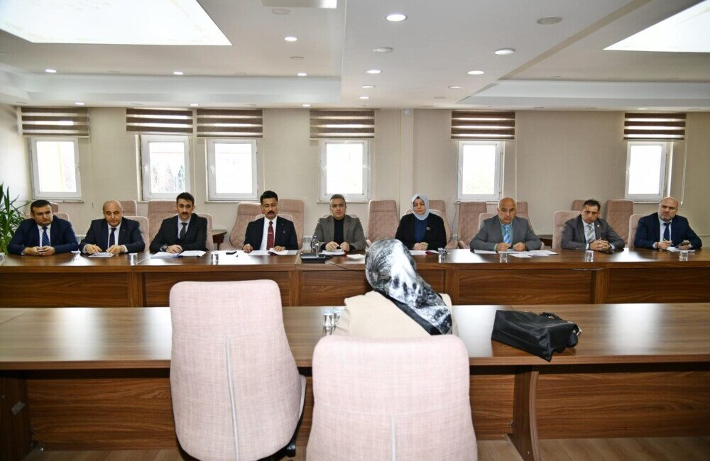 YENİ YIL mesajlarınız için gazetelerimizin