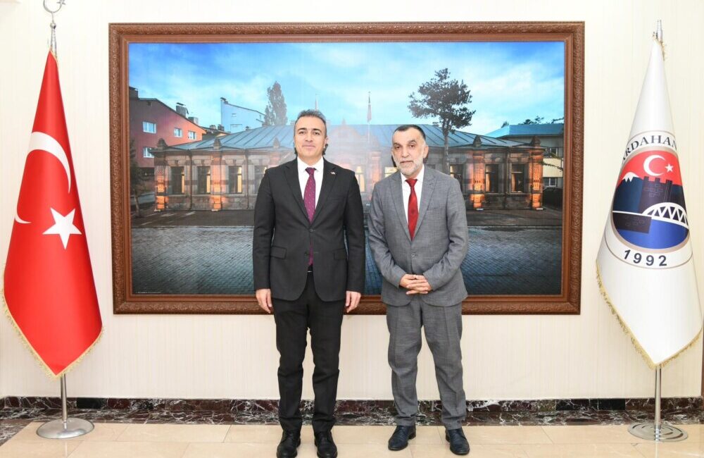 YENİ YIL mesajlarınız için gazetelerimizin