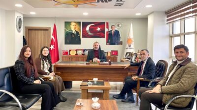 YAZIYORSAM SEBEBİ VAR/Fakir Yılmaz 
**Tarih