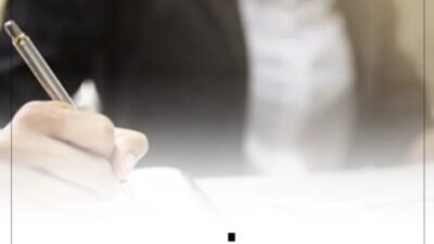 **YAZIYORSAM SEBEBİ VAR/Fark Yılmaz 
**Akıllı