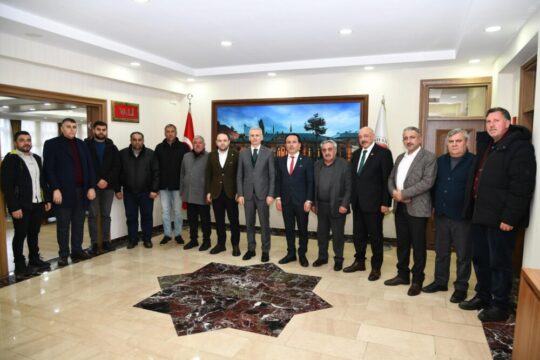 GAZETECİLERLE GÜNDEM PAZAR GÜNÜ SSAAT: