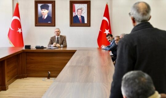 YAZIYORSAM SEBEBİ VAR/Fakir Yılmaz 
**SEN