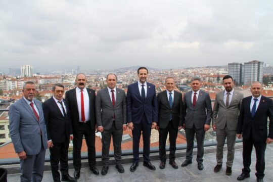 GAZETECİLERLE GÜNDEM PAZAR GÜNÜ SSAAT: