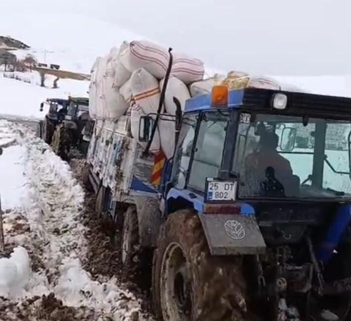 GAZETECİLERLE GÜNDEM PAZAR GÜNÜ SAAT: