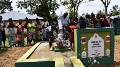 gazetecilerle gündem pazar günü saat: