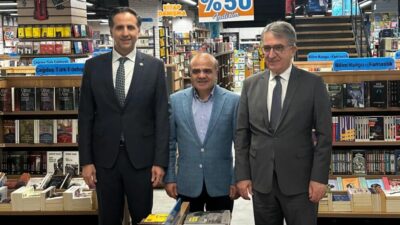 YAZIYORSAM SEBEBİ VAR//Fakir Yılmaz
*Dallas Ardahan'da