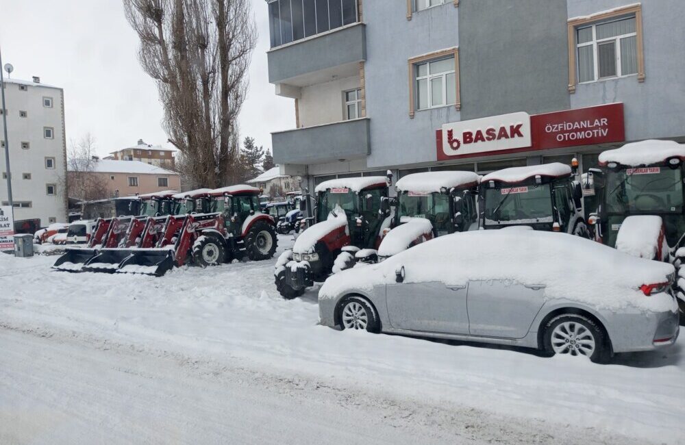 GAZETECİLERLE GÜNDEM PAZAR GÜNÜ SAAT: