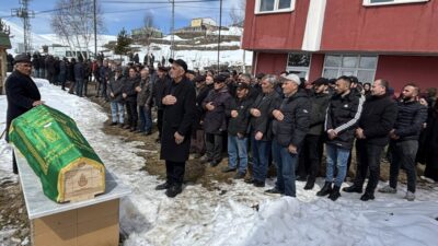 YAZIYORSAM SEBEBİ VAR/Fakir Yılmaz 
*İRAN,