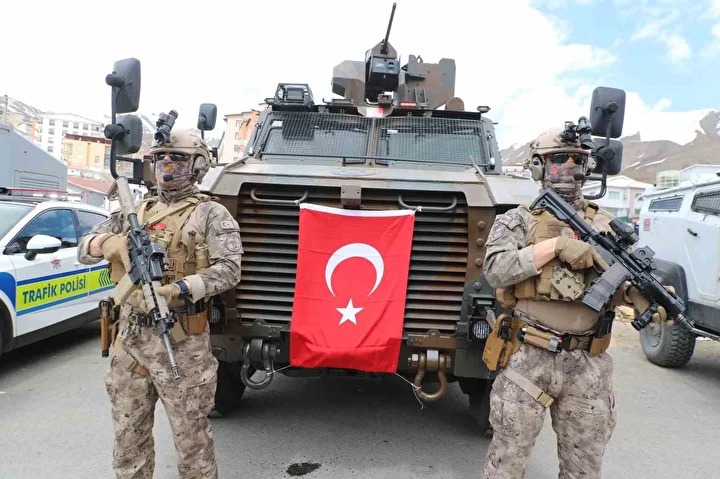 YAZIYORSAM SEBEBİ VAR /Fakir Yılmaz