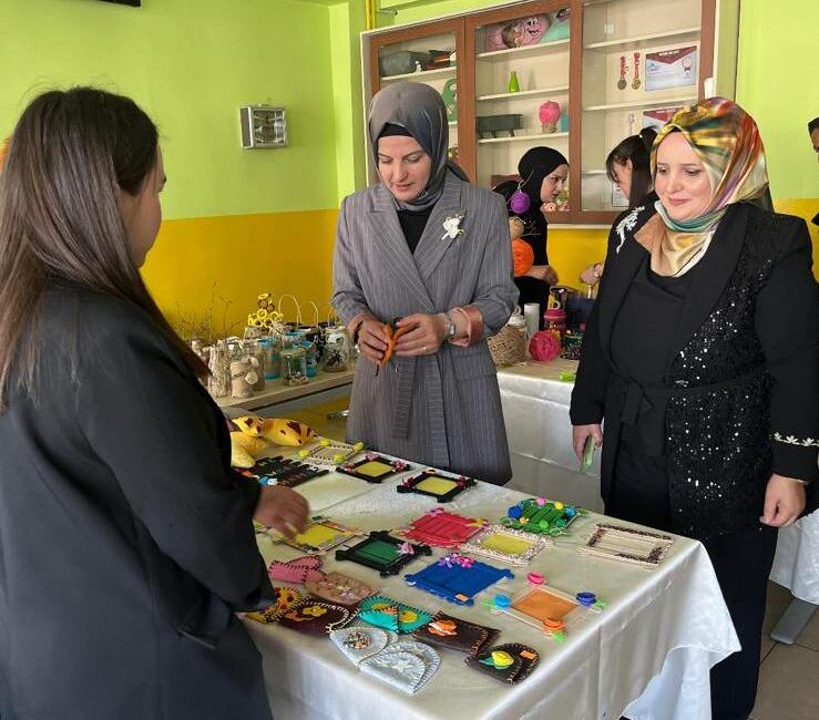Özel İnsanların Öz Annelerinden Anlamlı Etkinlik..