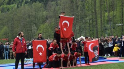 'GAZETECİLERLE GÜNDEM' PAZAR GÜNÜ SAAT: