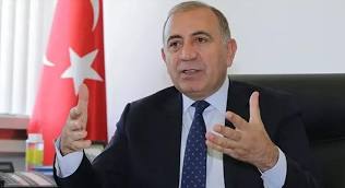 GAZETECİ FAKİR YILMAZ İLE GAZETECİ