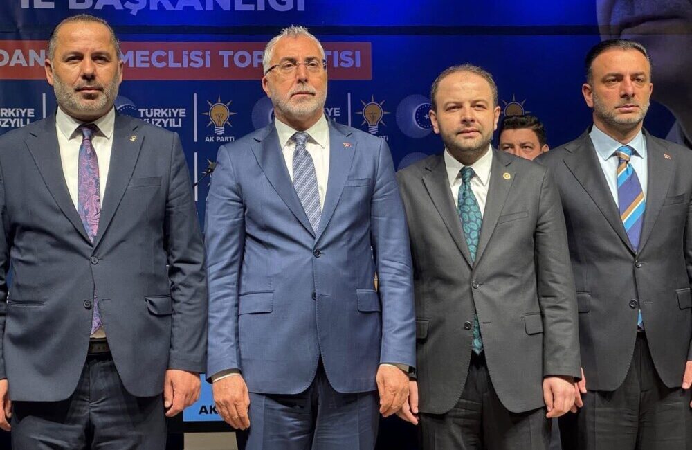 *ARDAHAN’IN YAYA BAŞKANI ANKARADAYDI.. *MHP İlçe Başkanından AK Partili Vekile; “Bu memleketin en büyük yanılgısı olmaktan kurtulmak istiyorsan biraz adam ol”
