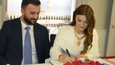KARAKOYUN/BAYDAR AİLELERİ: DÜĞÜNÜMÜZ VAR DOSTLAR,