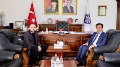 ARÜ’DE REKTÖRÜ DE AFFINI İSTER