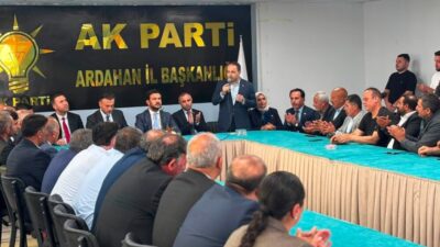 TEMPO TV’de canlı olarak yayınlanan
