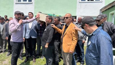 FİDAN NENE BEBEĞİNİ YOLCU ETTİ!..