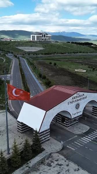 ARDAHAN ÜNİVERİSTESİNE KAÇ ÖĞRENCİ BAŞVURDU?