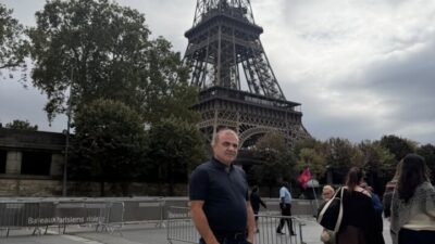 Ulgar dağı gibi başı dik