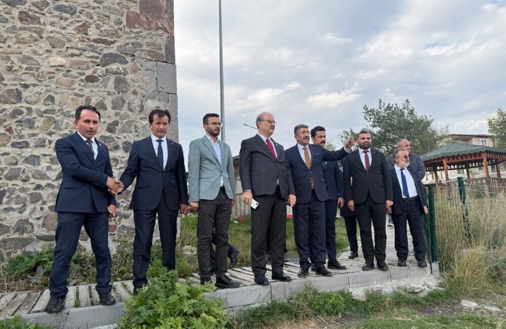 Haberlerimizi sesli olarak dinlemek için