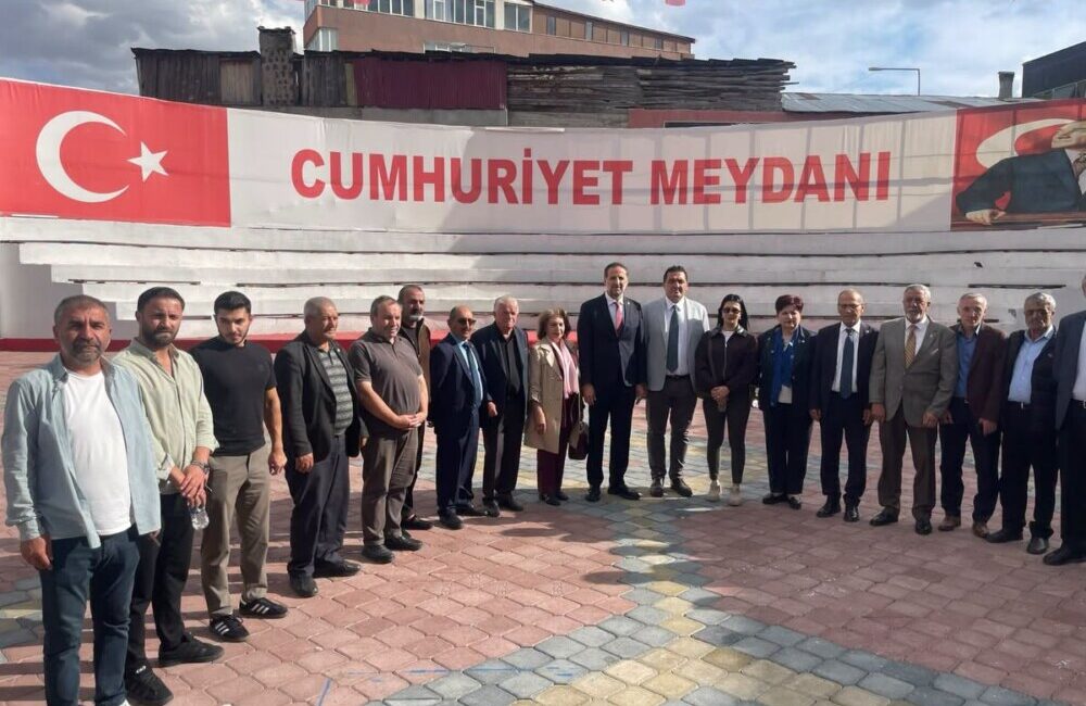 YERELDEN ULUSLA GAZETECİLİK.. Attığı manşetlerle
